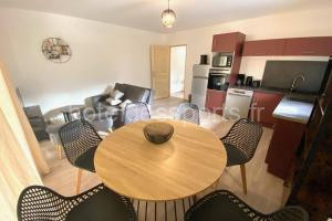 Apartment for 4 to 6 people with a 60m terrace à Saint-Jean-de-Maurienne